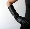 Portolano Ladies Silk Lined Italian Leather Gloves