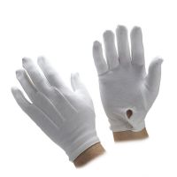 Cotton Parade Gloves with Snap Closure